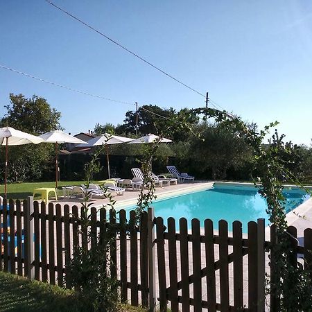 Agriturismo Al Rifugio Divino Belvedere Ostrense Eksteriør billede