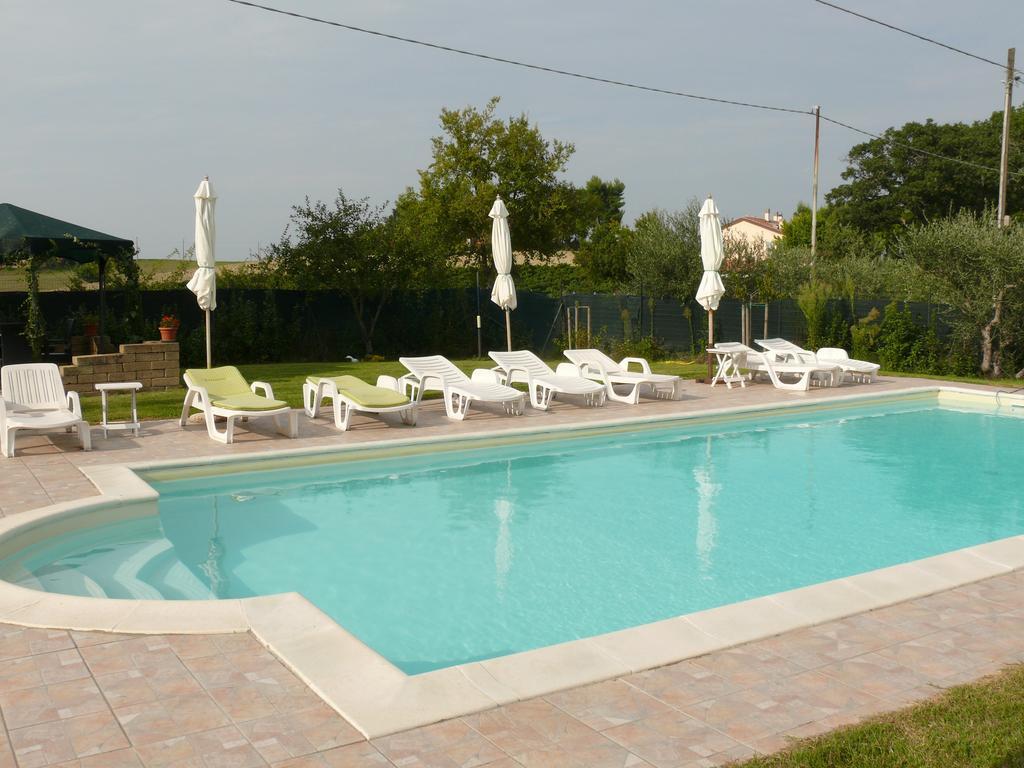 Agriturismo Al Rifugio Divino Belvedere Ostrense Eksteriør billede