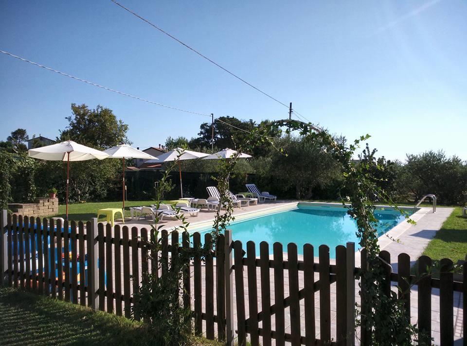 Agriturismo Al Rifugio Divino Belvedere Ostrense Eksteriør billede
