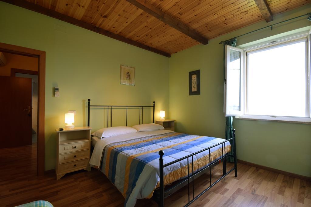 Agriturismo Al Rifugio Divino Belvedere Ostrense Eksteriør billede